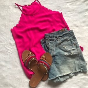 Pink tank top